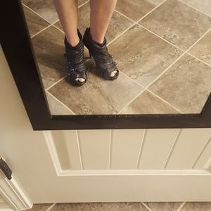 Vera Wang high heel peep toe booties